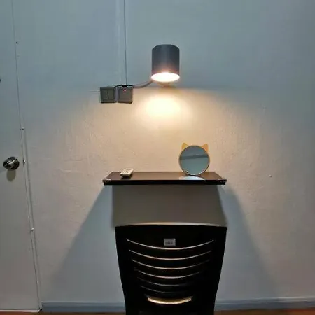Api Api Apartment Homestay Beside Centre Point 1Br 3Pax Kota Kinabalu Exterior photo