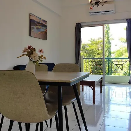 Api Api Apartment Homestay Beside Centre Point 1Br 3Pax Kota Kinabalu Exterior photo