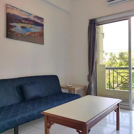 Api Api Apartment Homestay Beside Centre Point 1Br 3Pax Kota Kinabalu Exterior photo